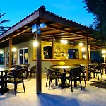فندق Sunlight Garden 3*