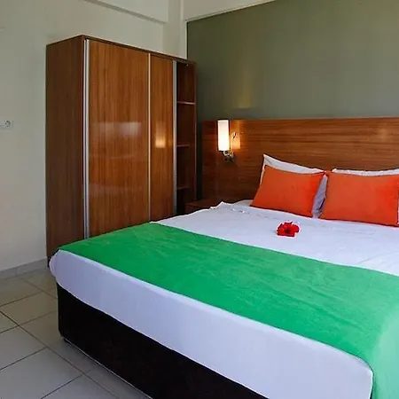 فندق Sunlight Garden 3*