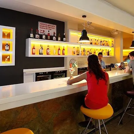 فندق Sunlight Garden 3*