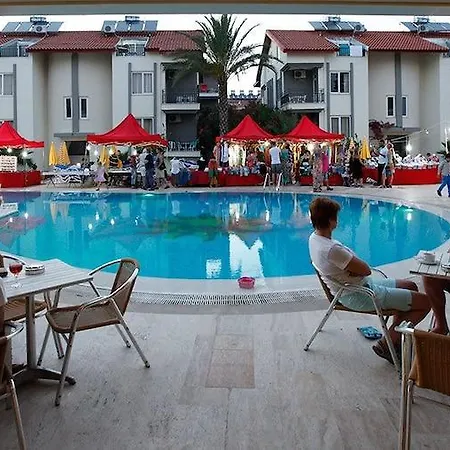 فندق Sunlight Garden 3*