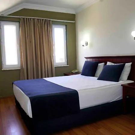 Hotell Sunlight Garden 3*