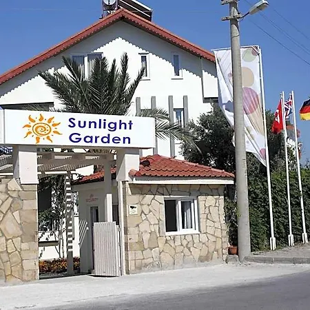 Sunlight Garden Hotel Side