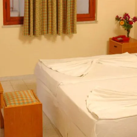 فندق Sunlight Garden 3*