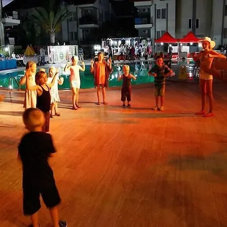 Sunlight Garden 3* סייד