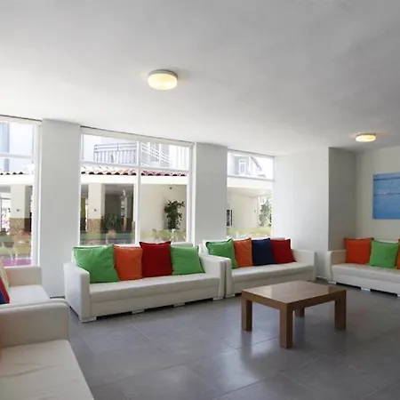 מלון Sunlight Garden