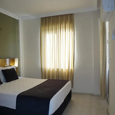 מלון Sunlight Garden סייד