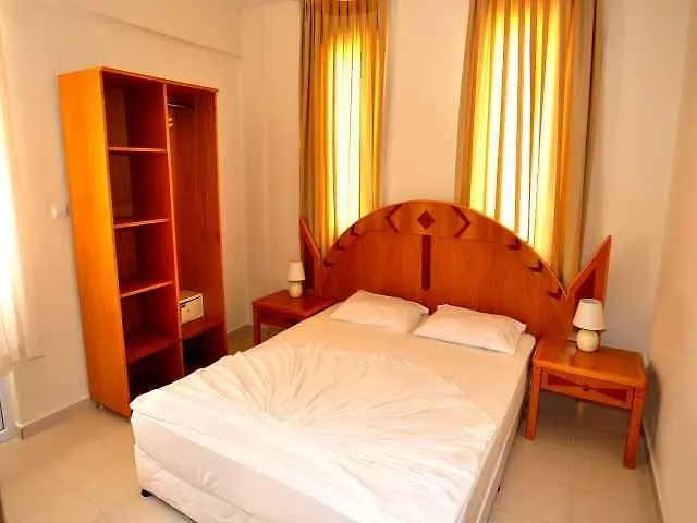 Sunlight Garden 3*